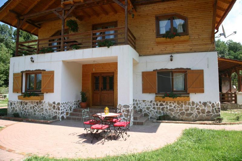 Gasthaus Maria Borlova Esterno foto