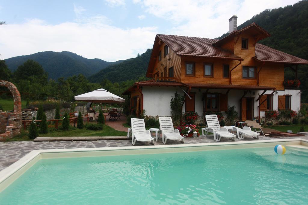 Gasthaus Maria Borlova Esterno foto