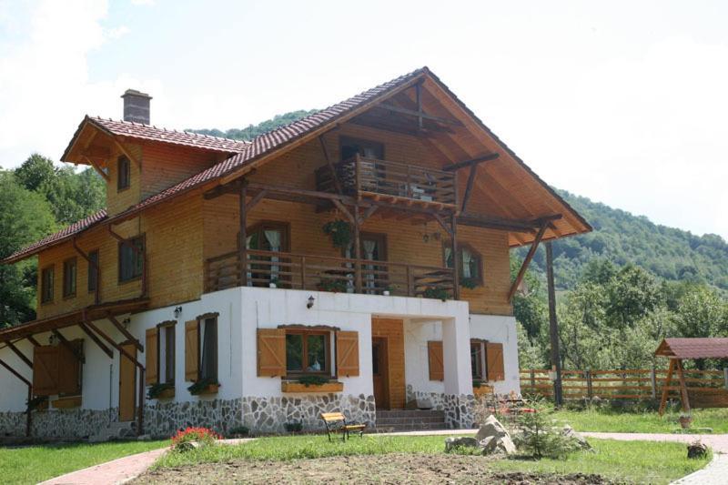 Gasthaus Maria Borlova Esterno foto